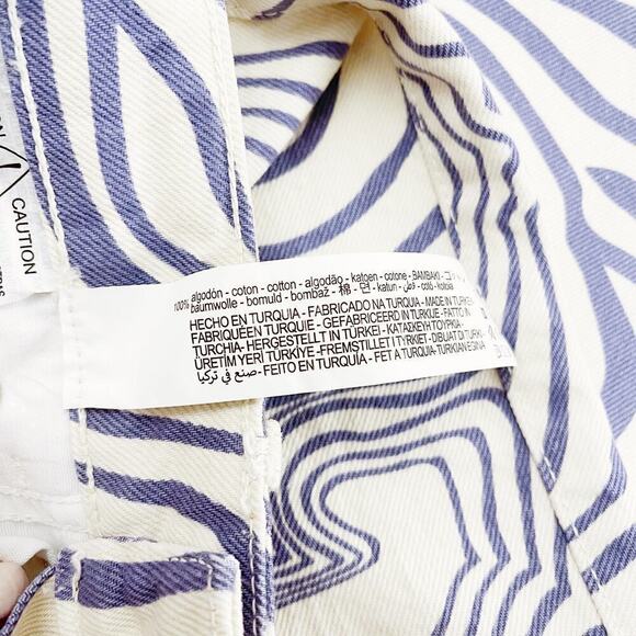 Zara Wavy Retro Print Wavy Straight Leg Denim Jeans Size 0 - Picture 2 of 6